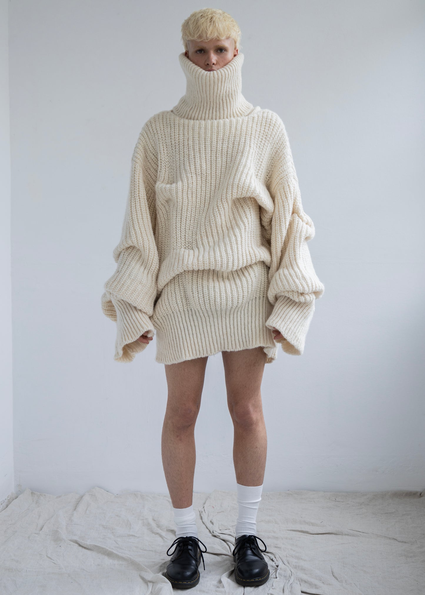 Hyphae White Sweater