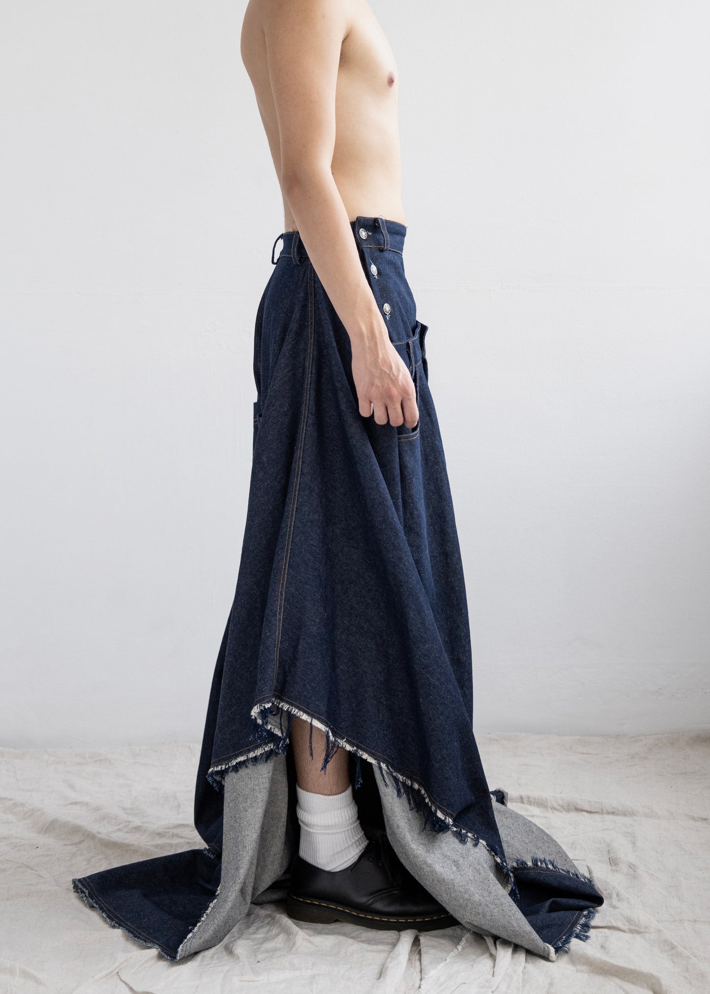Root Raw Jeans