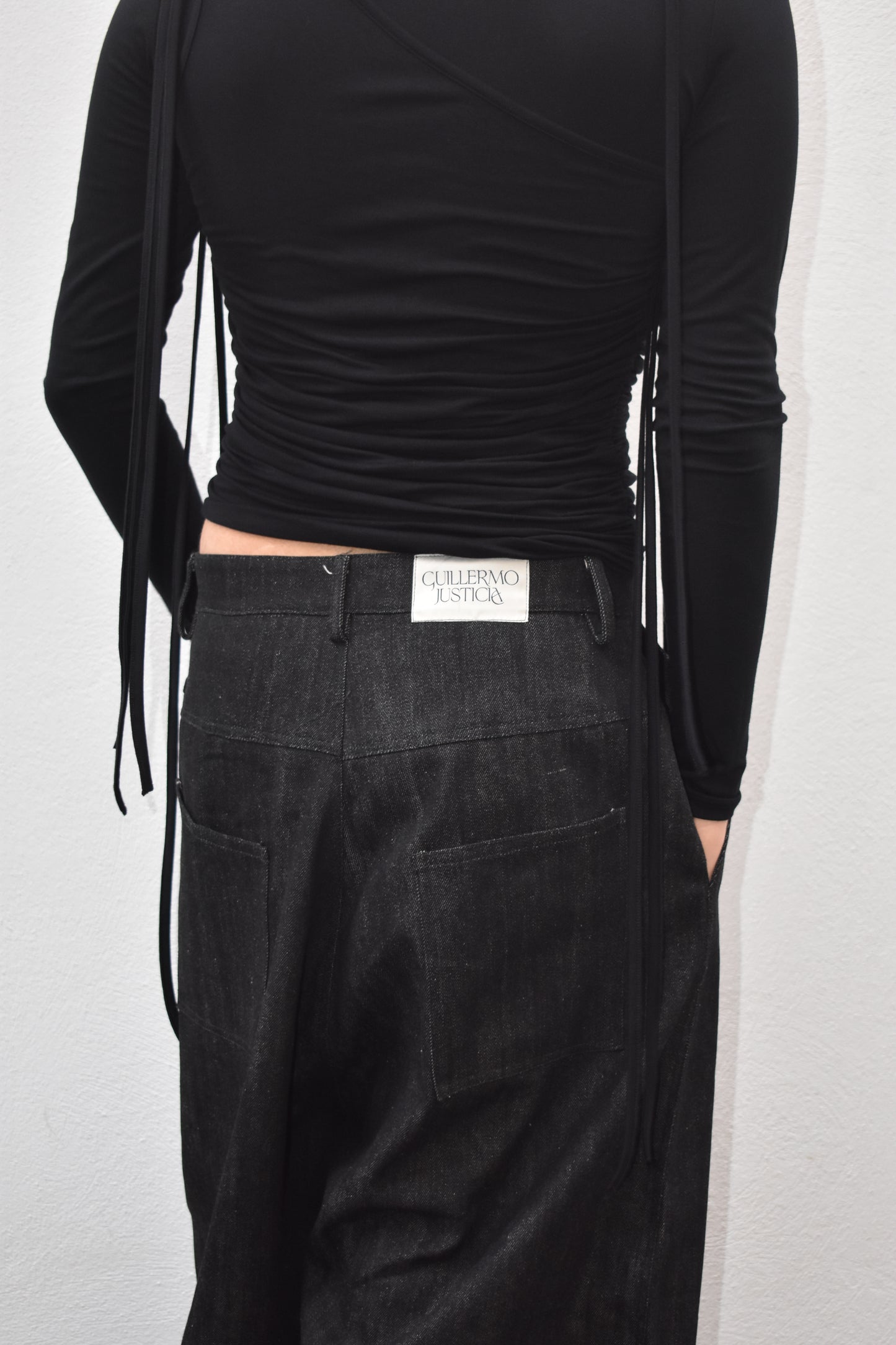 Sclerotia Jeans Black